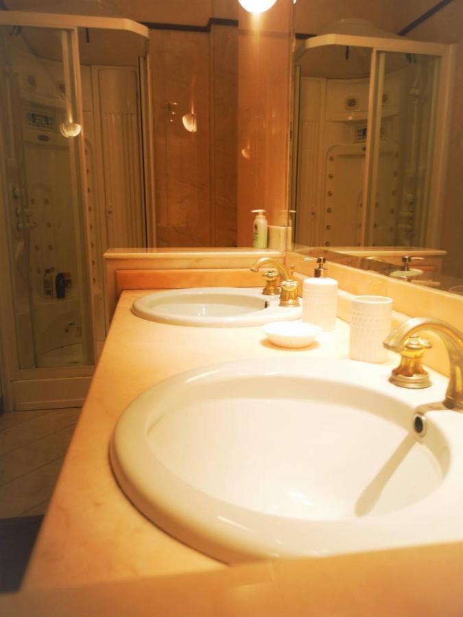 Trevi Nice Holiday - Luxury Apartment Рим Экстерьер фото